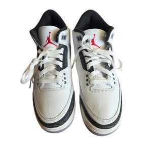 Nike Kids Unisex Air Jordan 3 Retro Basketball Shoes Summit White/fire Red 5Y